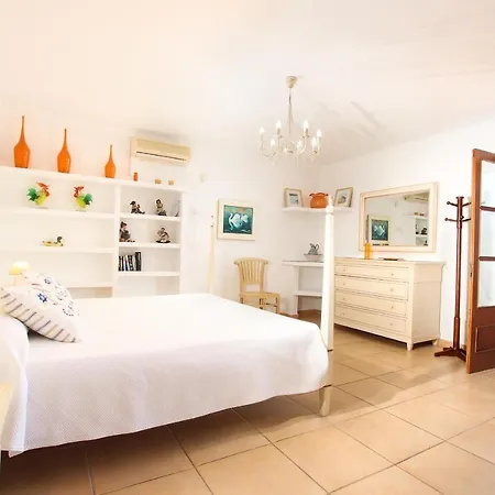 Plomera Villa